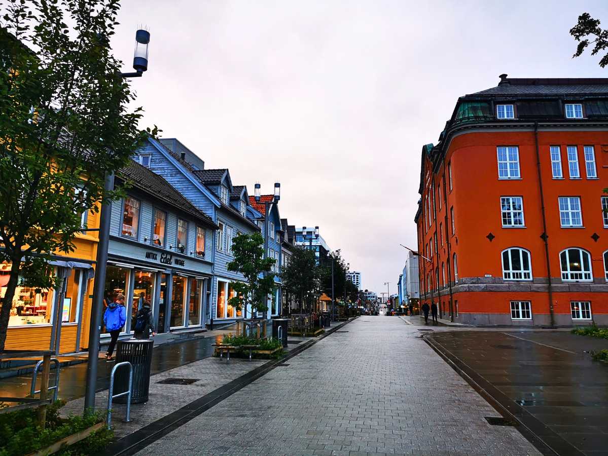 tromssa-nähtävyydet-majoitus-pohjois-norja-tromso-kokemuksia-tekemistä
