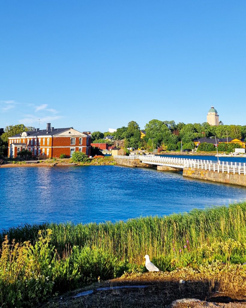 helsinki-suomenlinna-nähtävyydet-lautta-suomenlinna-fortress-helsinki-attractions
