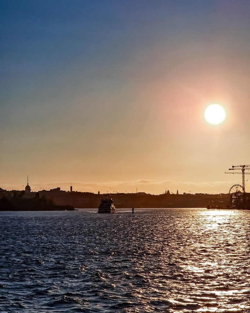 helsinki-suomenlinna-nähtävyydet-lautta-suomenlinna-fortress-helsinki-attractions