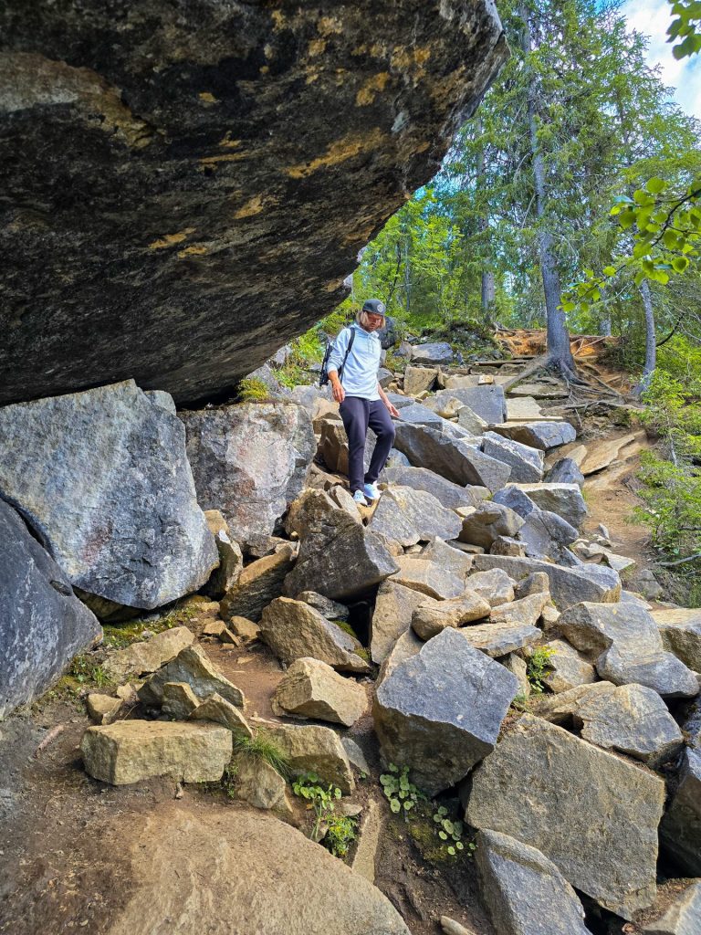 marmorslottet_mo-i-rana_norja_norway_nature-attractions_marble-castle